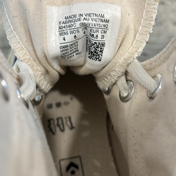 Converse - Picture 5 of 5